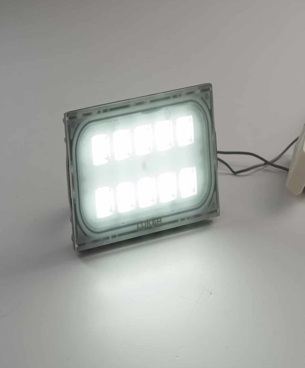 Luker Sleek Series 20W LED Flood Light