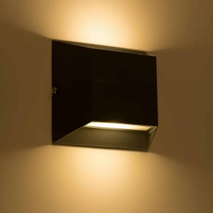 Luker Plutus Outdoor Wall Architectural Light - 1 x 3W